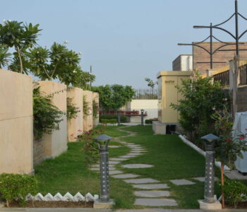 Explore The ARCHON - Assisted Rehab Care Home of Nurturing premises closely through Photos of senior living, apartmentâ€™s houses, houses for seniors, elderly people.