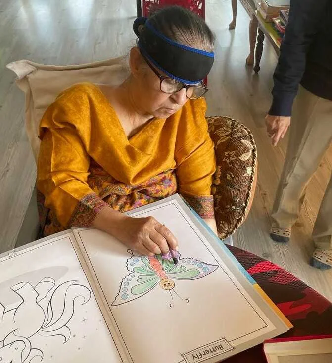 drawing activities for senior citizens